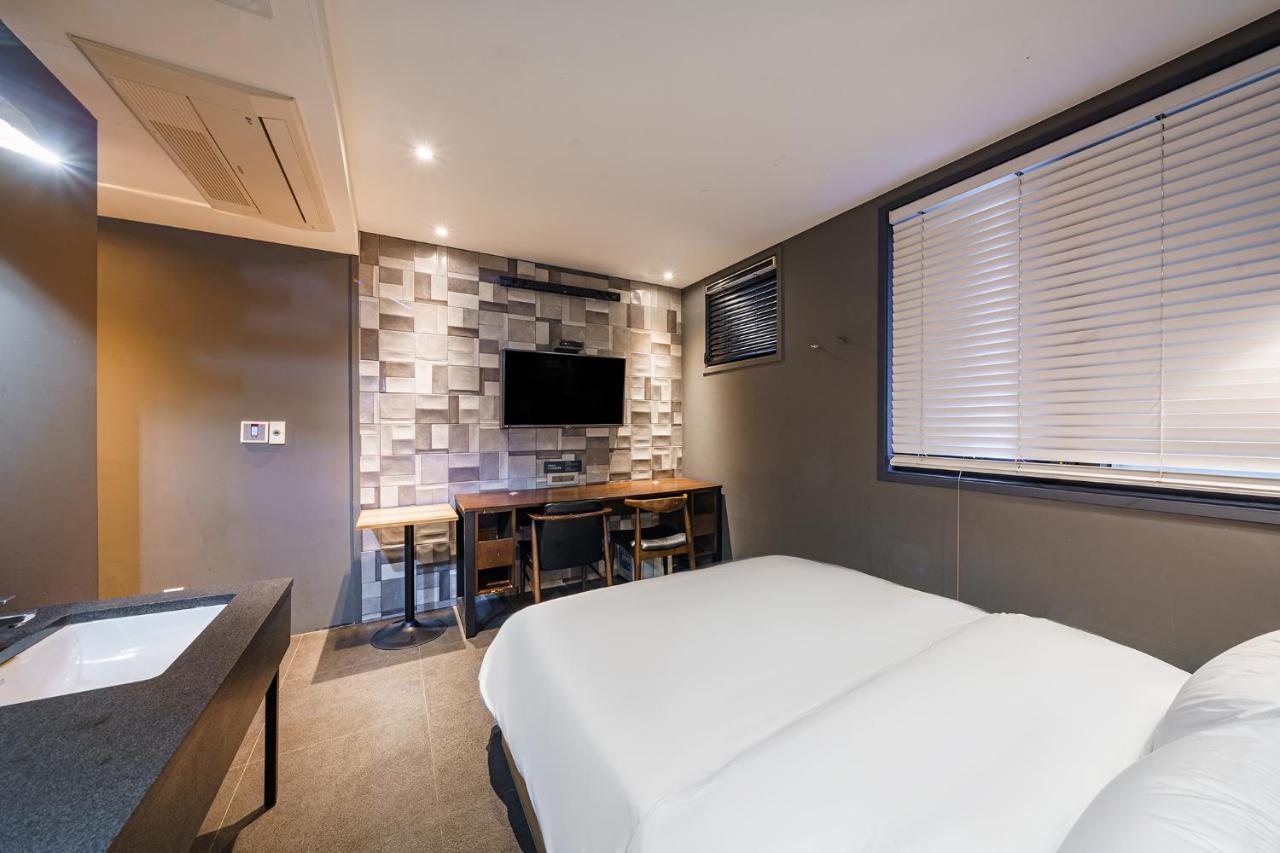 סיאול H-Avenue Hotel Yeoksam מראה חיצוני תמונה