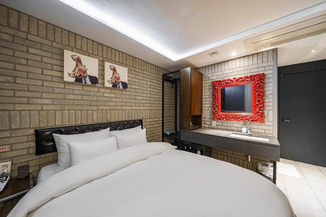 סיאול H-Avenue Hotel Yeoksam מראה חיצוני תמונה