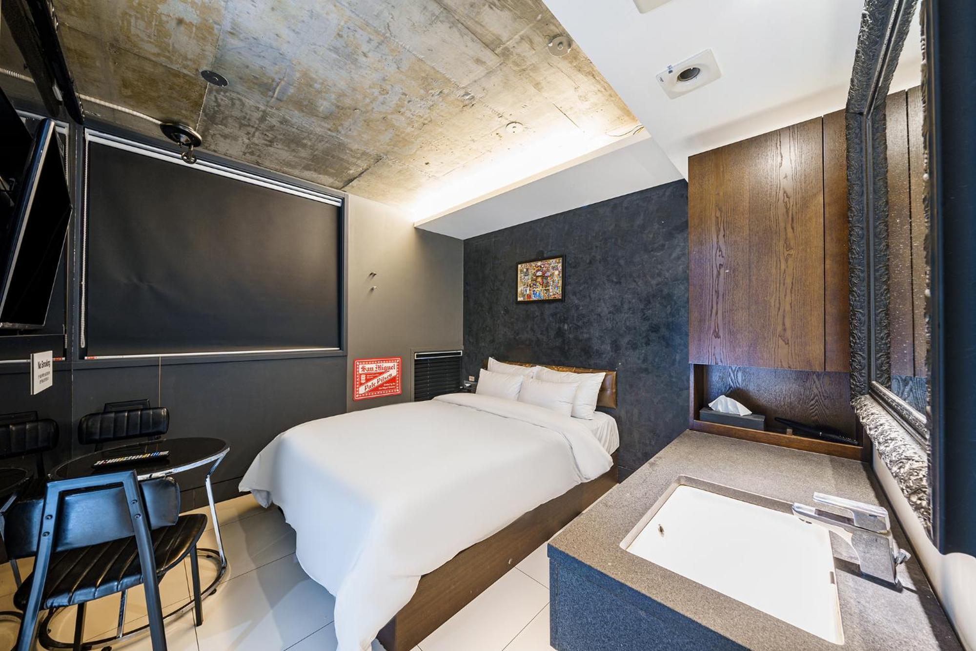 סיאול H-Avenue Hotel Yeoksam מראה חיצוני תמונה